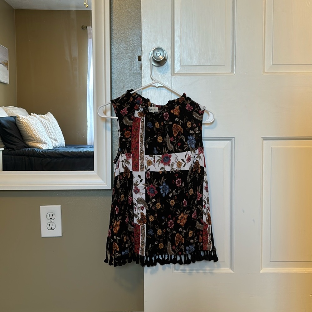 Style & Co Flower Tank Top with Details